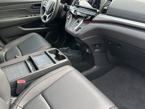 New 2026 Honda Odyssey Sport-L image 17