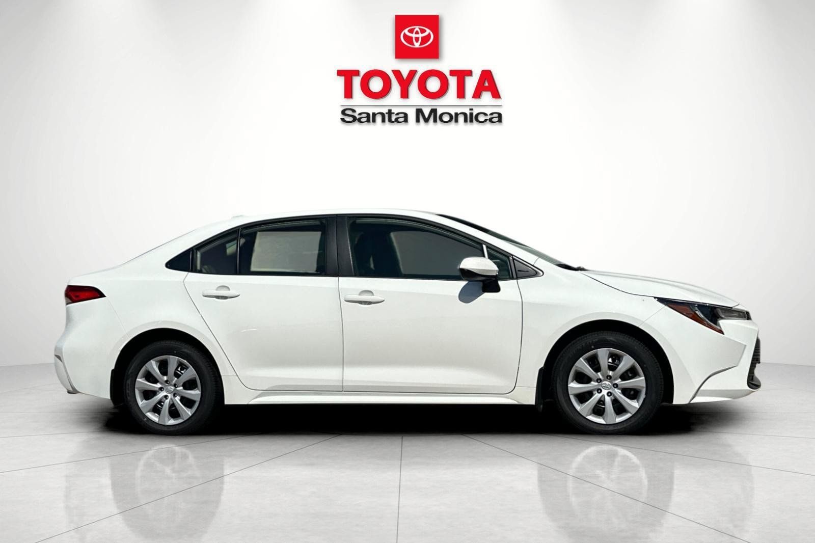 New 2027 Toyota Corolla LE FWD image 2