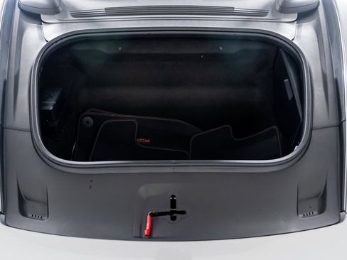 Used 2025 Porsche 911 Carrera 4 GTS image 50