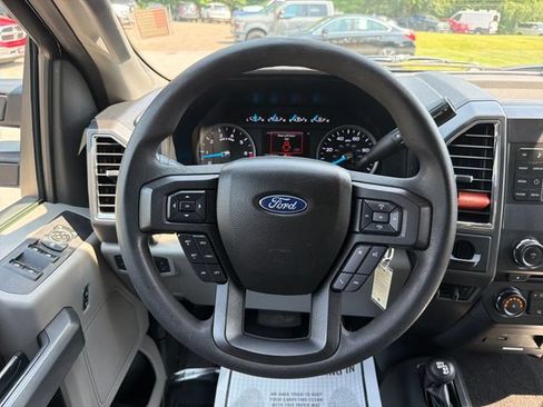 Used 2017 Ford F250 XLT w/ Snow Plow Prep Package AWD/4WD image 15