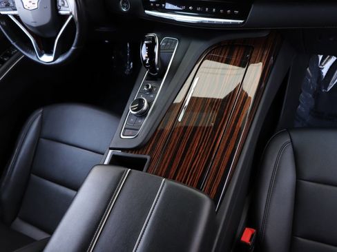 Used 2021 Cadillac Escalade ESV Luxury image 58