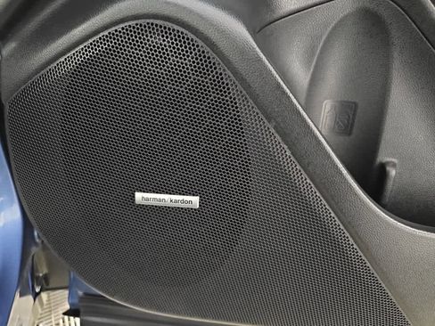 Used 2023 Subaru Forester Limited image 7