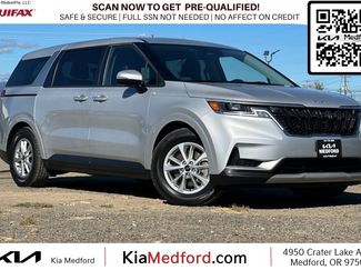 Used 2023 Kia Carnival LX FWD video 1