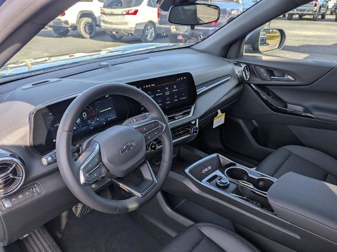 New 2026 Chevrolet Equinox LT w/ Convenience Package II image 26