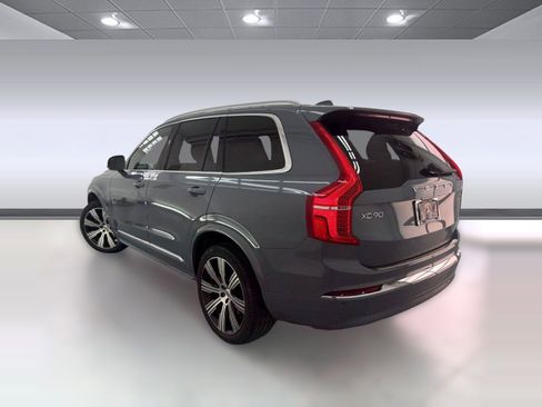 Used 2023 Volvo XC90 B6 Ultimate w/ Lounge Package image 3