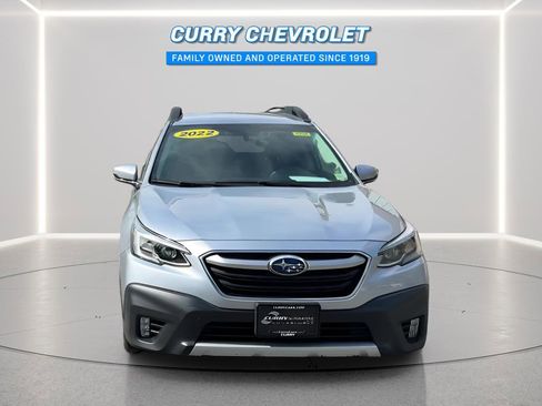 Used 2022 Subaru Outback Limited AWD/4WD image 4