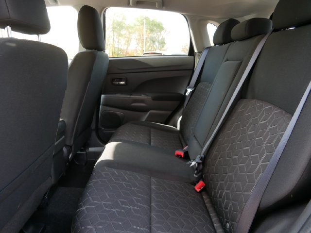 Used 2025 Mitsubishi Outlander Sport ES AWD/4WD image 11