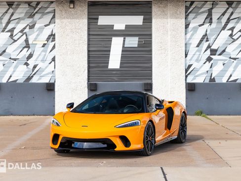 Used 2023 McLaren GT RWD image 5