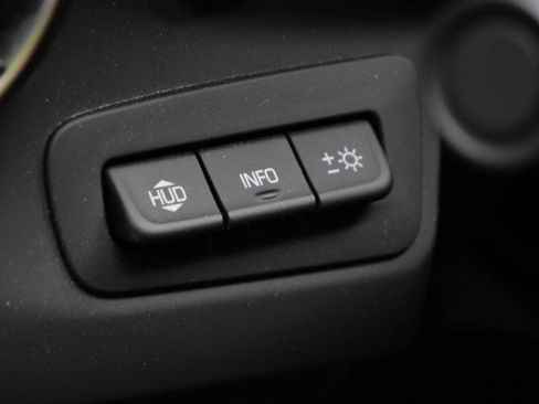 Used 2022 Chevrolet Camaro ZL1 RWD image 19