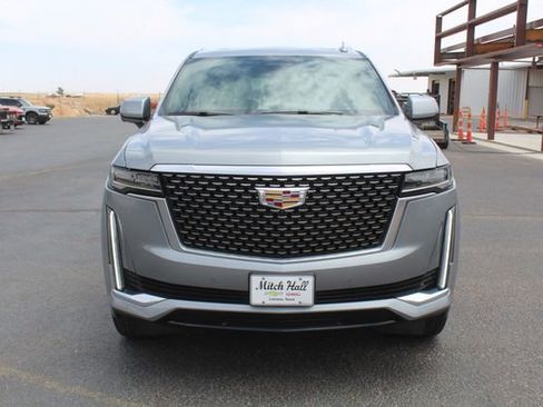 Used 2023 Cadillac Escalade Premium Luxury w/ LPO, Floor Liner Package AWD/4WD image 11