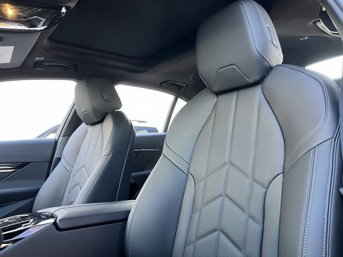 New 2026 BMW 530i xDrive 530i xDrive w/ M Sport Package image 14