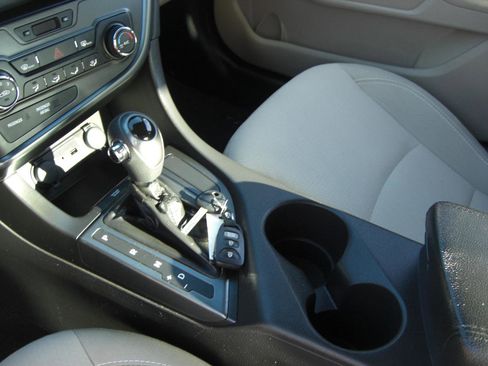Used 2013 Kia Optima LX FWD image 8