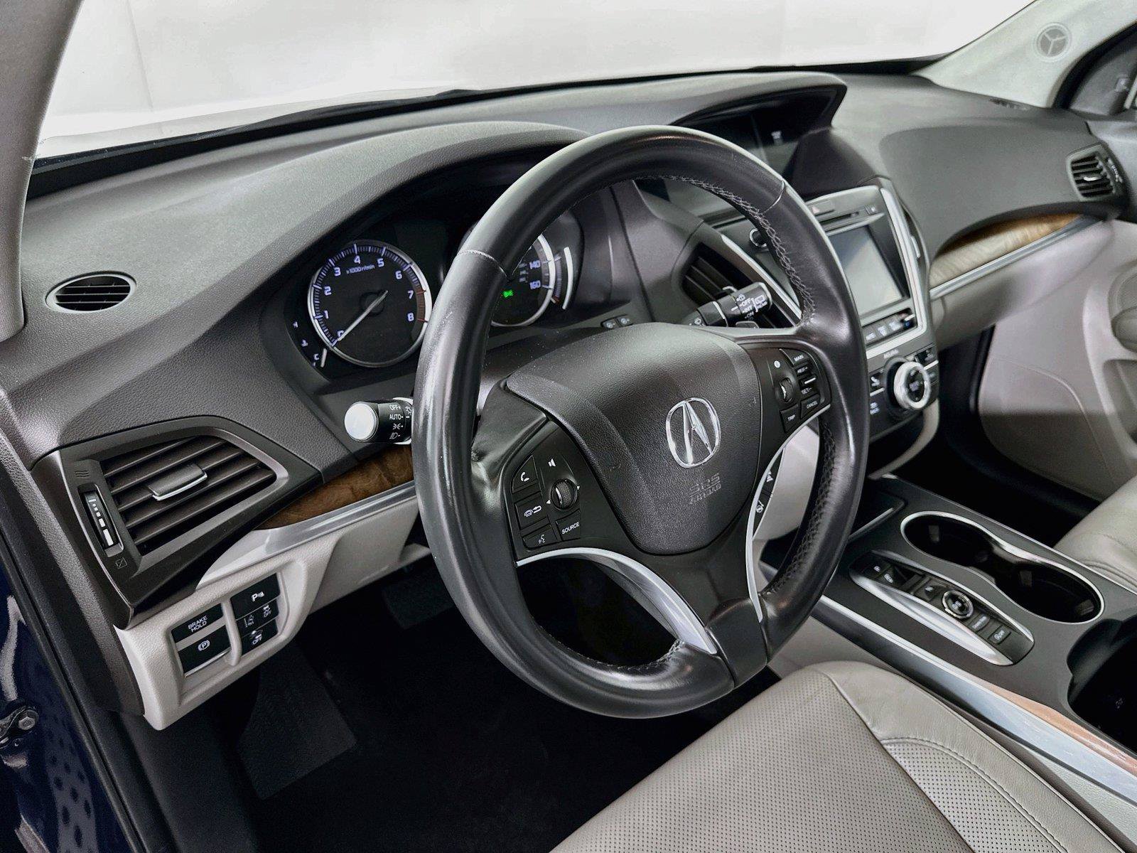 Used 2020 Acura MDX w/ Technology Package AWD/4WD image 25