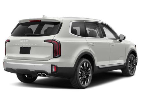 Used 2023 Kia Telluride SX AWD/4WD image 2