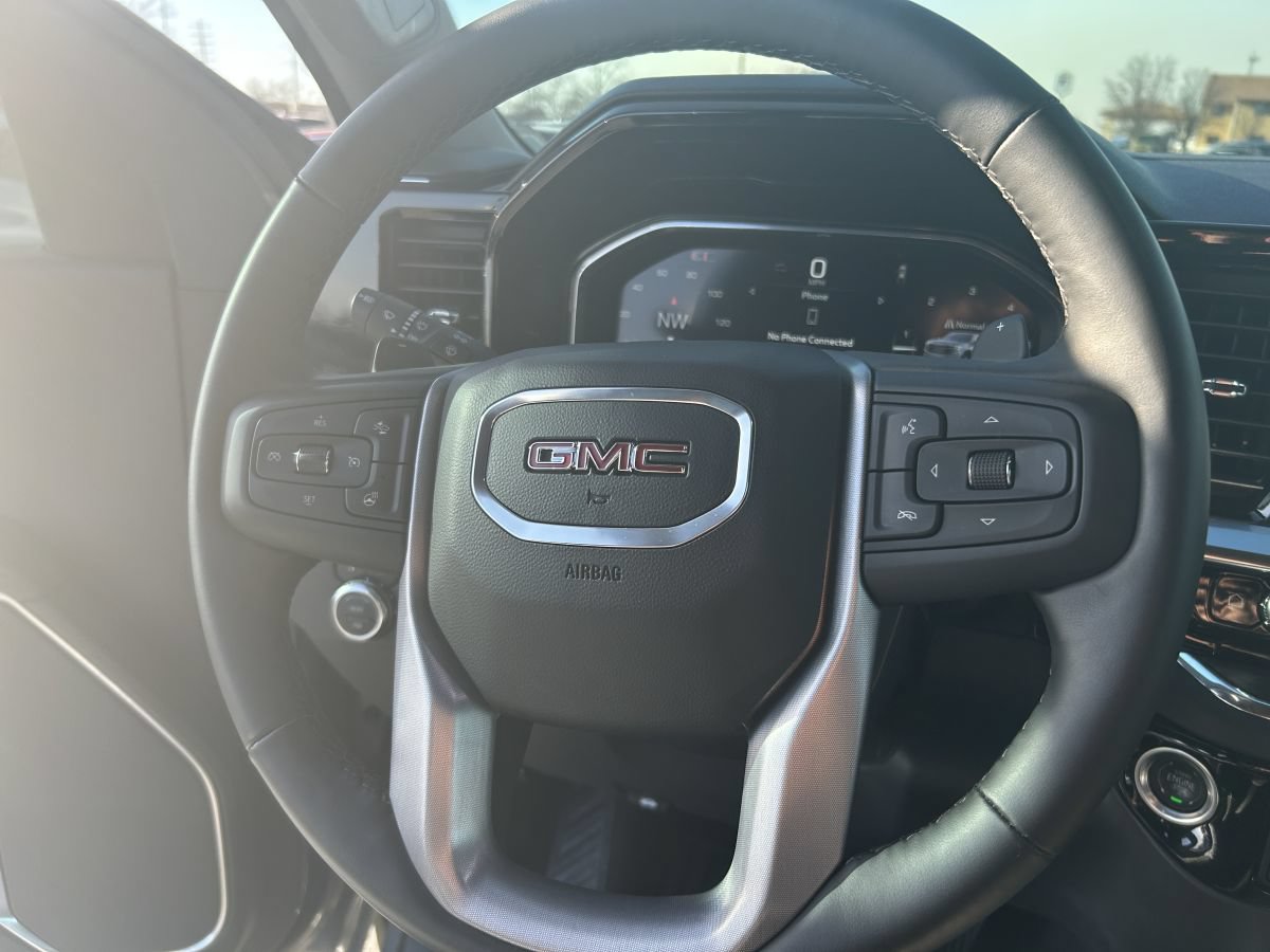 Used 2025 GMC Sierra 1500 SLT w/ SLT Premium Package AWD/4WD image 12