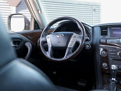 Used 2016 INFINITI QX80 Base w/ Driver's Assistance Package image 26