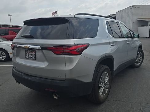 Used 2022 Chevrolet Traverse LT AWD/4WD image 3