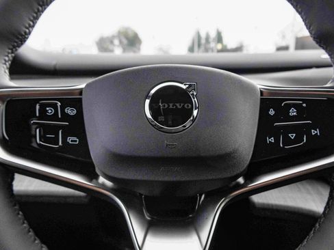 New 2026 Volvo EX30 Cross Country Ultra w/ Protection Package Premier image 34