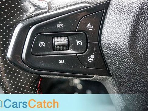 Used 2024 Chevrolet Trax RS w/ Driver Confidence Package FWD image 31