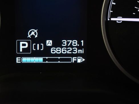 Used 2024 Subaru Forester Limited image 27