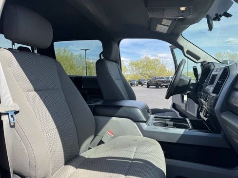 Used 2019 Ford F250 4x4 Crew Cab Super Duty image 16