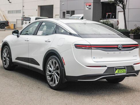 New 2026 Toyota Crown Limited image 8