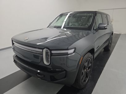 Used 2025 Rivian R1S Adventure