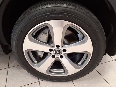 Used 2022 Mercedes-Benz GLC 300 4MATIC image 8