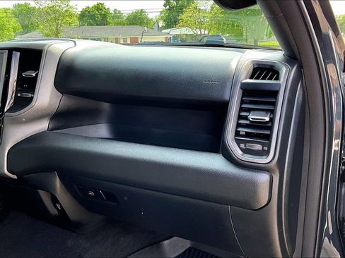 Used 2025 RAM 1500 Classic Warlock AWD/4WD image 14