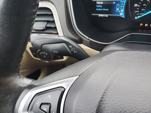 Used 2015 Ford Fusion Energi SE image 19