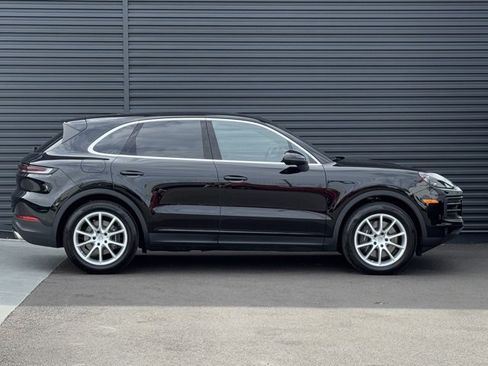 Certified 2024 Porsche Cayenne image 8