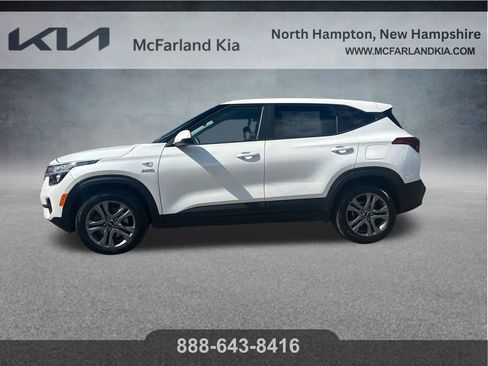 Used 2022 Kia Seltos LX AWD/4WD image 3