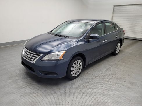 Used 2014 Nissan Sentra S FWD image 2