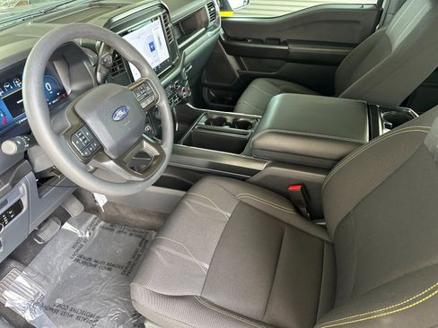 Used 2025 Ford F150 STX w/ Equipment Group 200A RWD image 11