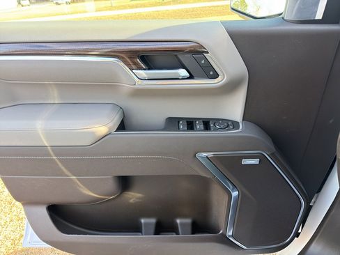 New 2026 Chevrolet Silverado 1500 RST AWD/4WD image 13