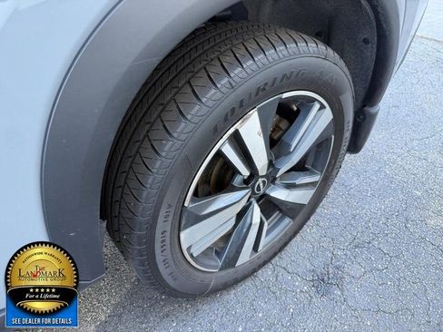 Used 2023 Nissan Rogue Platinum w/ Platinum Premium Package image 22