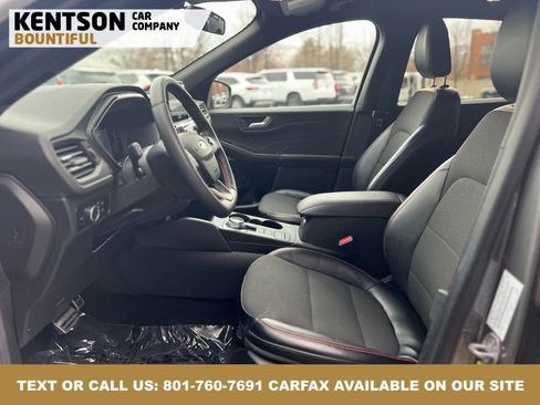 Used 2024 Ford Escape ST-Line image 30