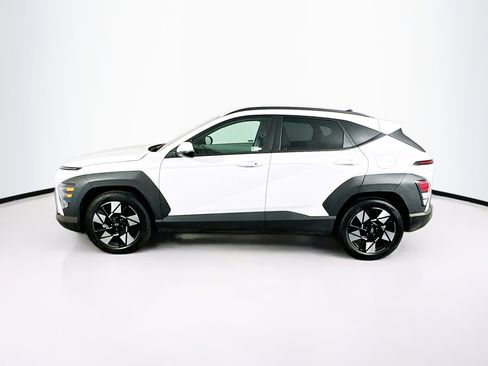 Used 2025 Hyundai Kona SEL FWD image 4