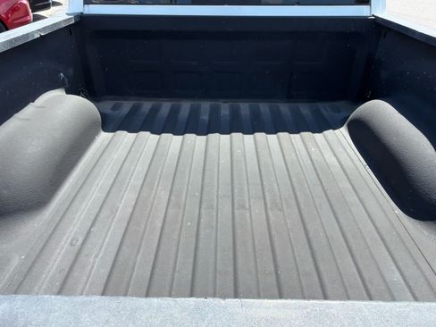 Used 2019 RAM 1500 Classic SLT w/ Protection Group AWD/4WD image 11