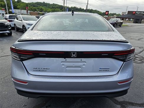 Used 2024 Honda Accord Sport image 6