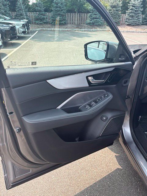 Certified 2026 Acura MDX SH-AWD image 10