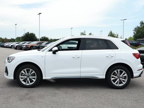 Used 2025 Audi Q3 2.0T Premium AWD/4WD image 9