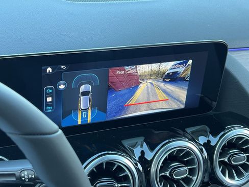 New 2026 Mercedes-Benz GLA 250 4MATIC image 17