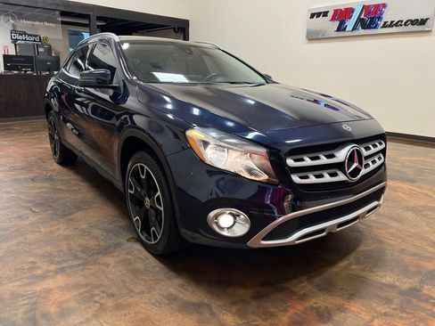 Used 2018 Mercedes-Benz GLA 250 SEDAN image 3