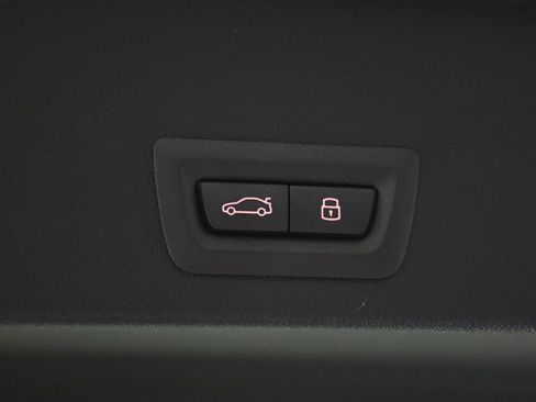 New 2026 BMW X6 xDrive40i image 40