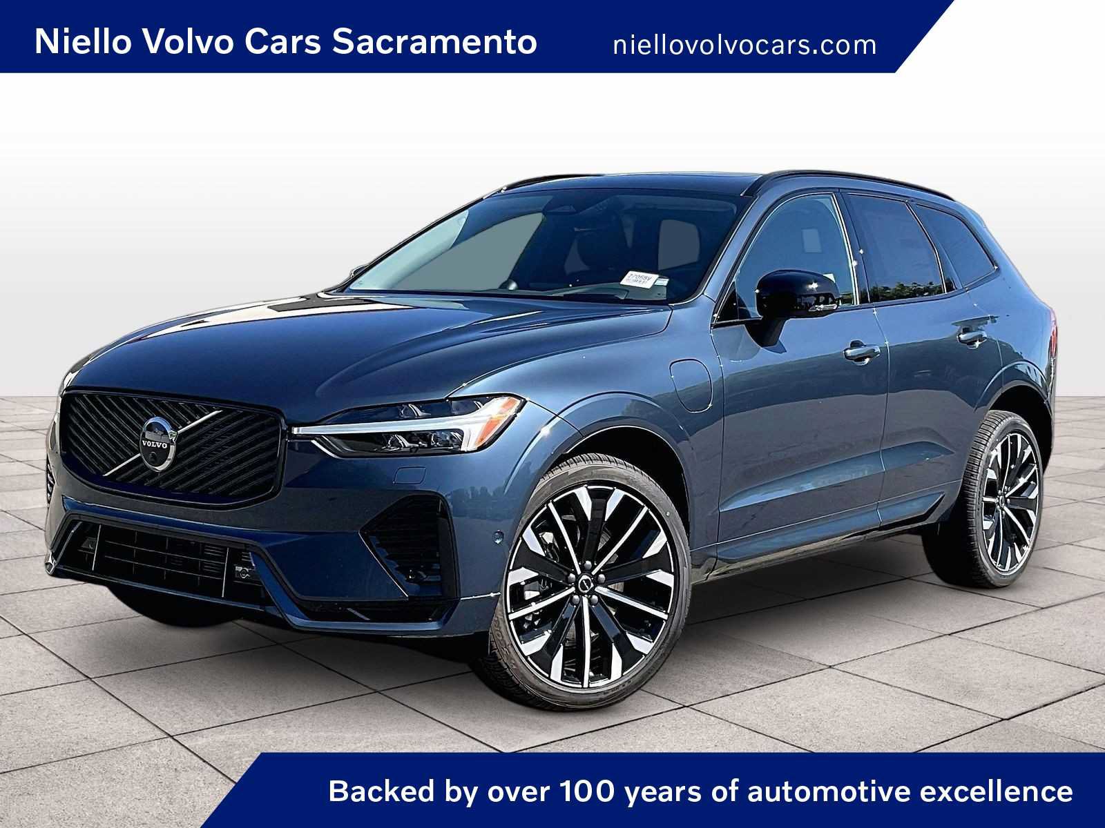 New 2027 Volvo XC60 T8 Ultra AWD/4WD image 1
