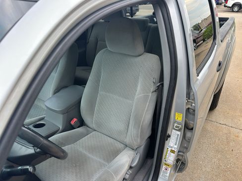 Used 2010 Toyota Tacoma PreRunner RWD image 26
