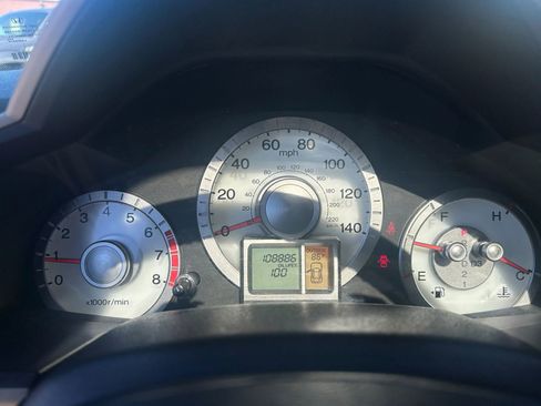 Used 2011 Honda Pilot EX-L image 18