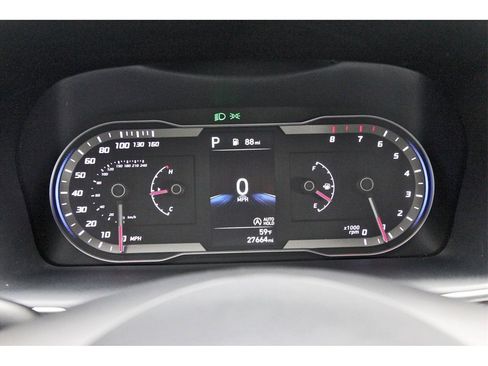 Used 2023 Hyundai Tucson SE image 12