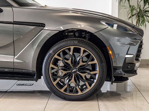 Used 2023 Aston Martin DBX 707 AWD/4WD image 10